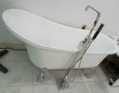 Animal Leg Freestanding Bathtub (All White)